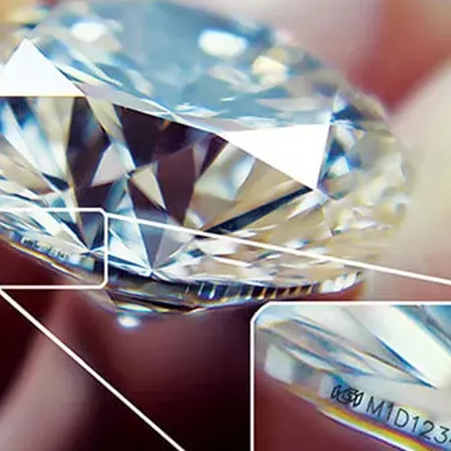 diamante Laser marking processes on metals