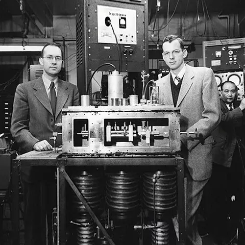 storia The history of Laser: from Einstein to Gordon Gould