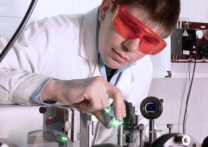 lab-laser Laser marking: Choosing the best laser for your application