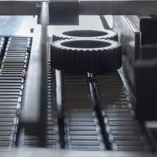 FLYGEAR TowerMark XL for laser engraving of circular blades